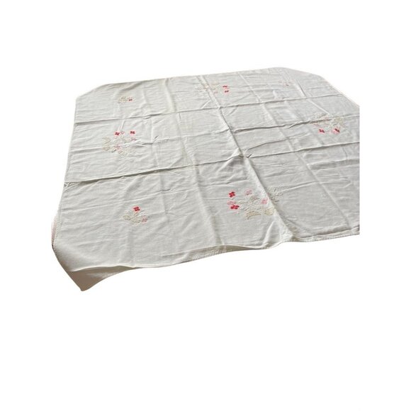 Vintage Embroidered Tablecloth Linen 50s Floral Pattern 32 x 48 u - Picture 2 of 9